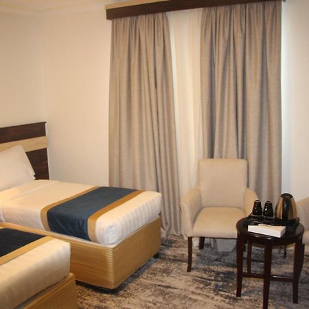 Burj Mawaddah Hotel Медина Екстериор снимка